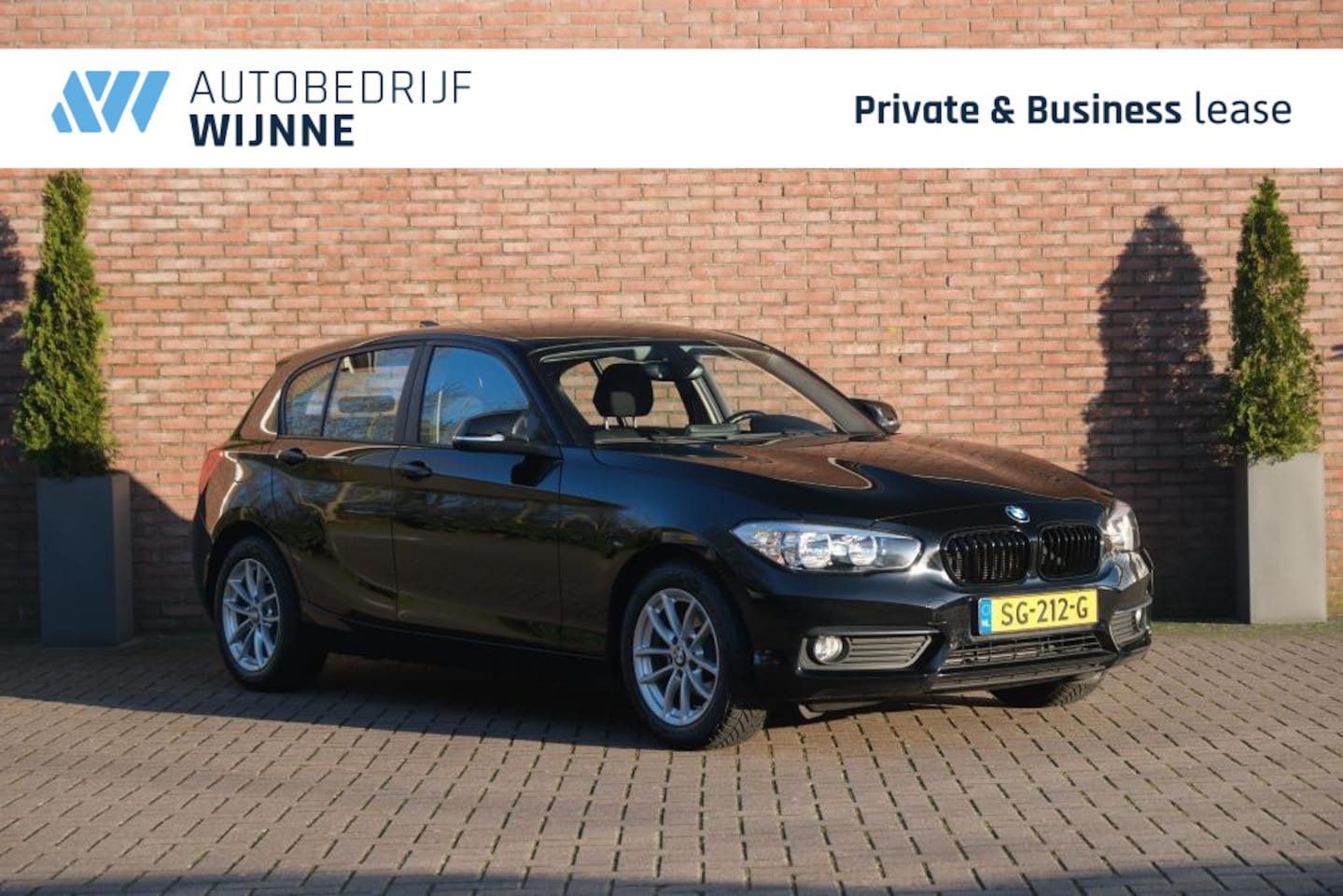 BMW 1-serie - 116d 5-drs Executive | Navi | Climate | Cruise | PDC | Stoelverwarming - AutoWereld.nl