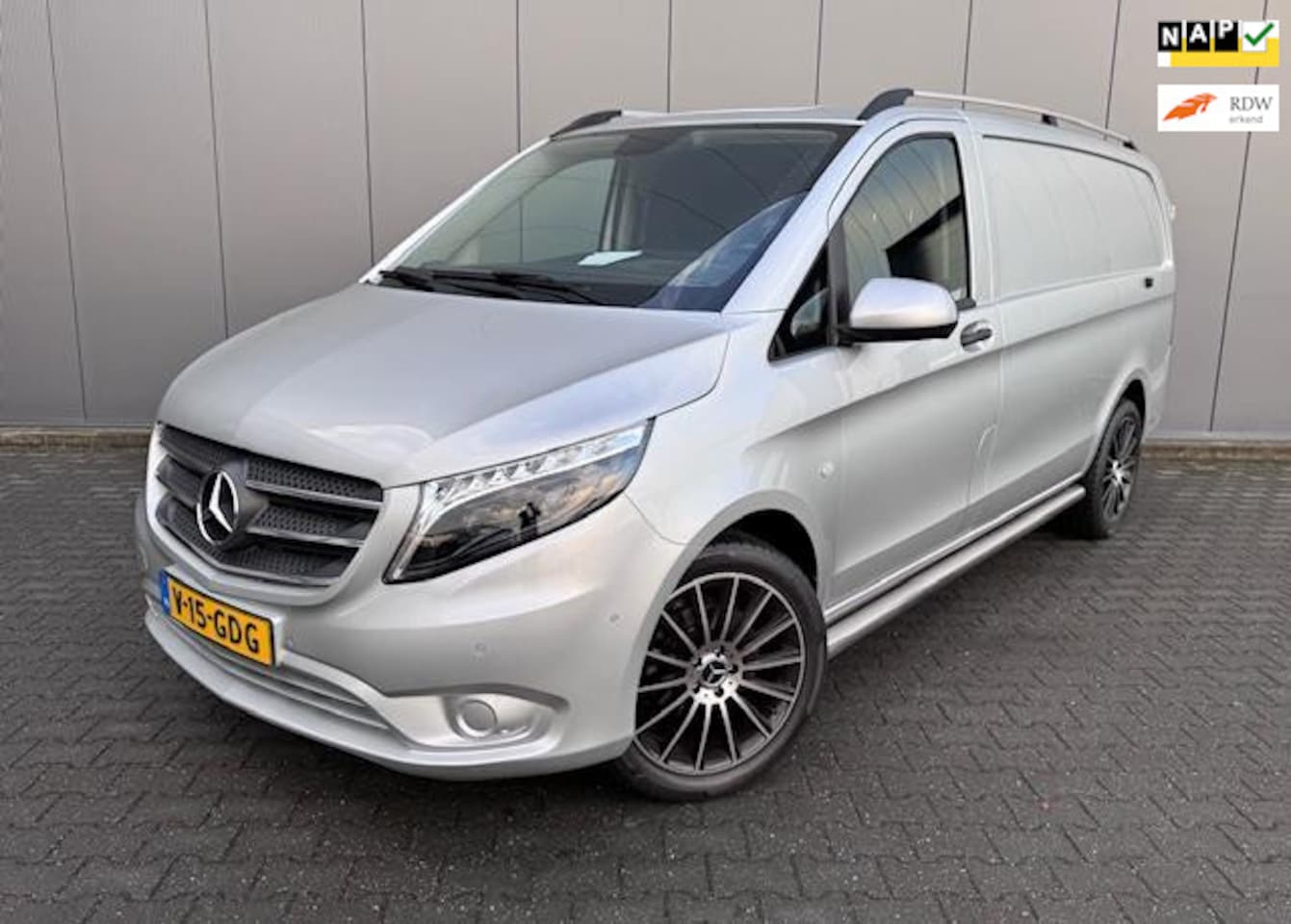 Mercedes-Benz Vito - 116 CDI LANG AUTOMAAT FULL-LED NAVI CAMERA - AutoWereld.nl