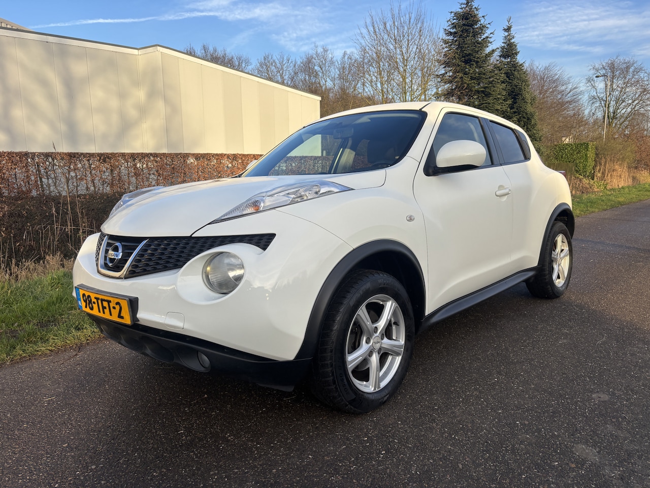 Nissan Juke - 1.6 Acenta Eco / AIRCO ECC / CRUISE - AutoWereld.nl