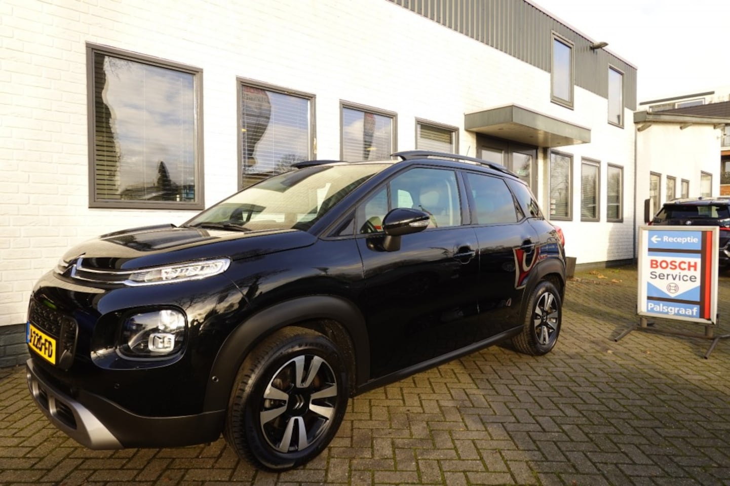 Citroën C3 Aircross - 1.2 PT SenS BNS Automaat Panorama Trekhaak Winterpack  Foto''s vo - AutoWereld.nl