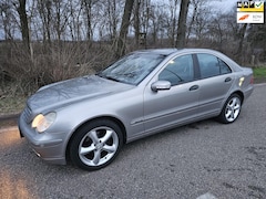 Mercedes-Benz C-klasse - 180 K. Classic