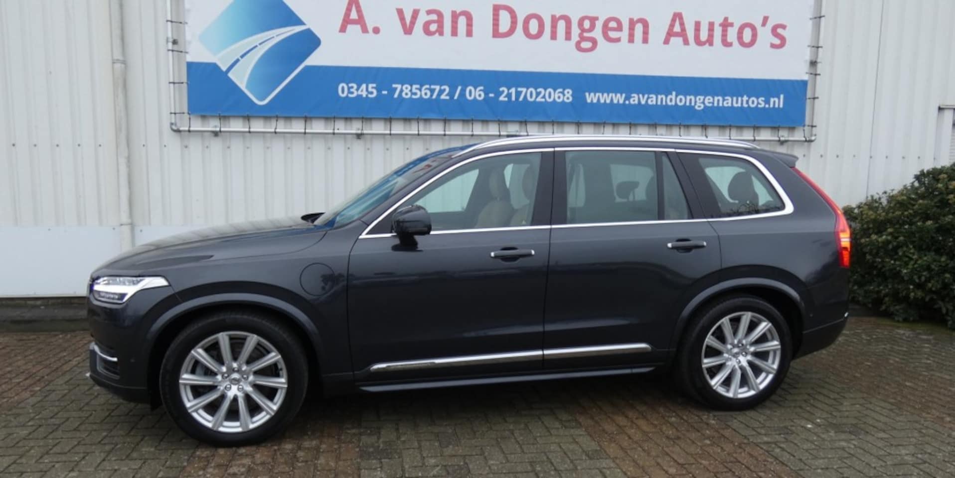 Volvo XC90 - 2.0 T8 AWD INSCRIPTION Automaat,Leer,Pano,Luchtvering - AutoWereld.nl