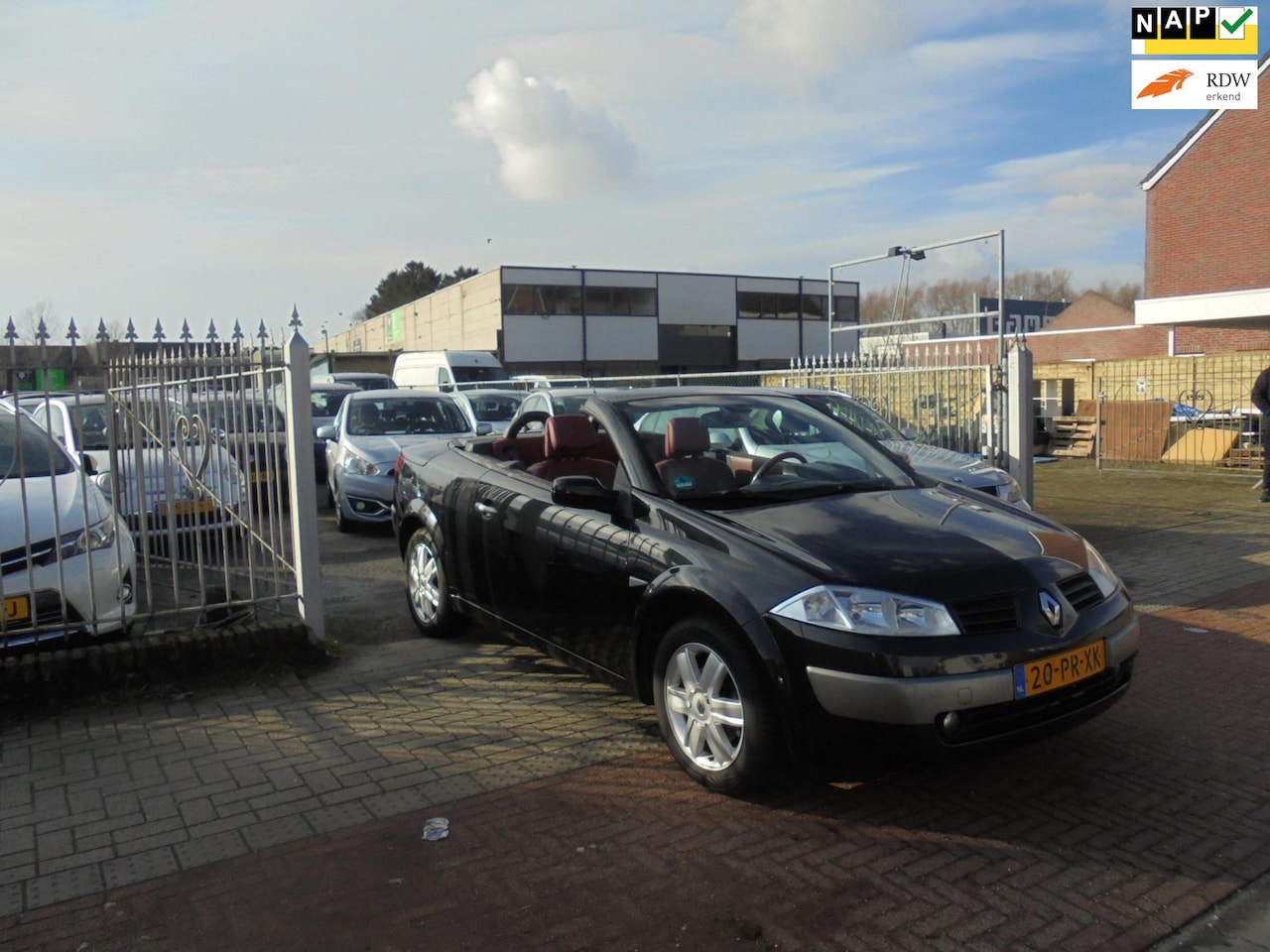 Renault Mégane coupé cabriolet - 2.0-16V Privilège Luxe 2.0-16V Privilège Luxe - AutoWereld.nl