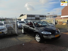 Renault Mégane coupé cabriolet - 2.0-16V Privilège Luxe