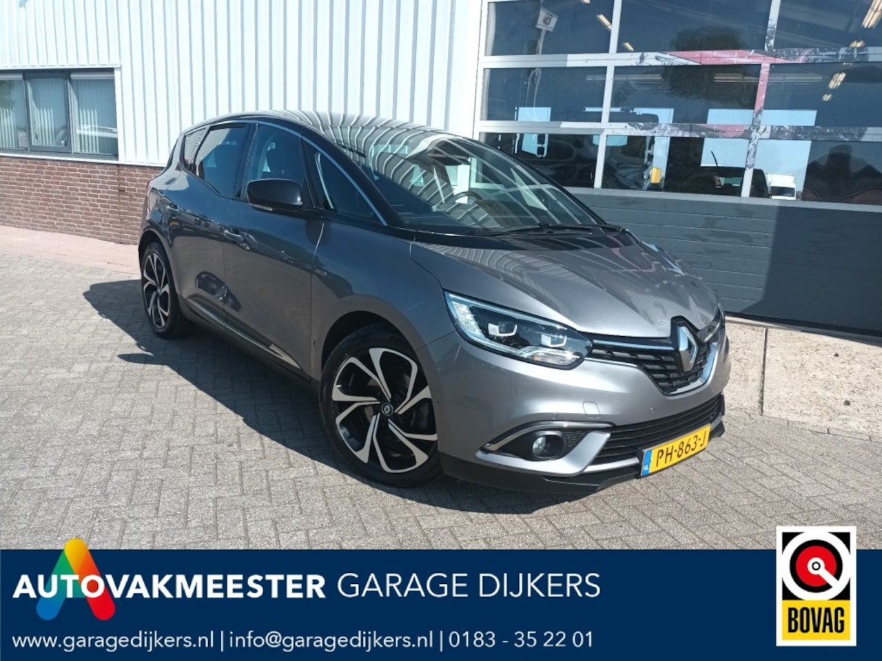 Renault Scénic - 1,2 TCE 130 Bose NAVI CLIMA PDC PANORAMA 1850 Trekgewicht - AutoWereld.nl