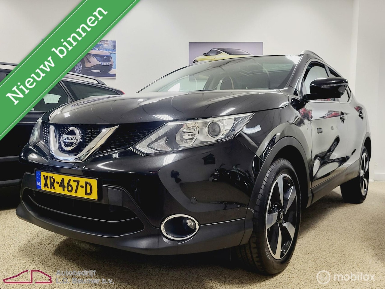 Nissan Qashqai - 1.6 N-Vision *NAVI, PANO, TRKHK 1500kg, RIJKLAARPRIJS!* - AutoWereld.nl