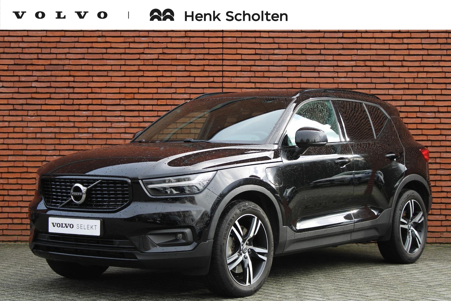 Volvo XC40 - T5 AUT7 262PK Recharge R-Design | Parkeer sensoren voor | Achteruitrij camera | Stuurwiel - AutoWereld.nl