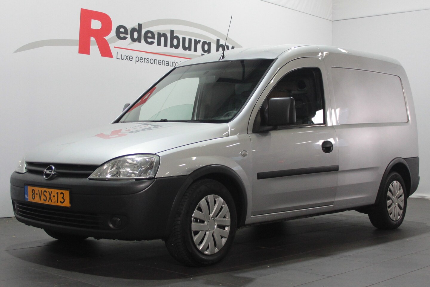 Opel Combo - 1.3 CDTi Base - Airco / Radio cd / Trekhaak - AutoWereld.nl