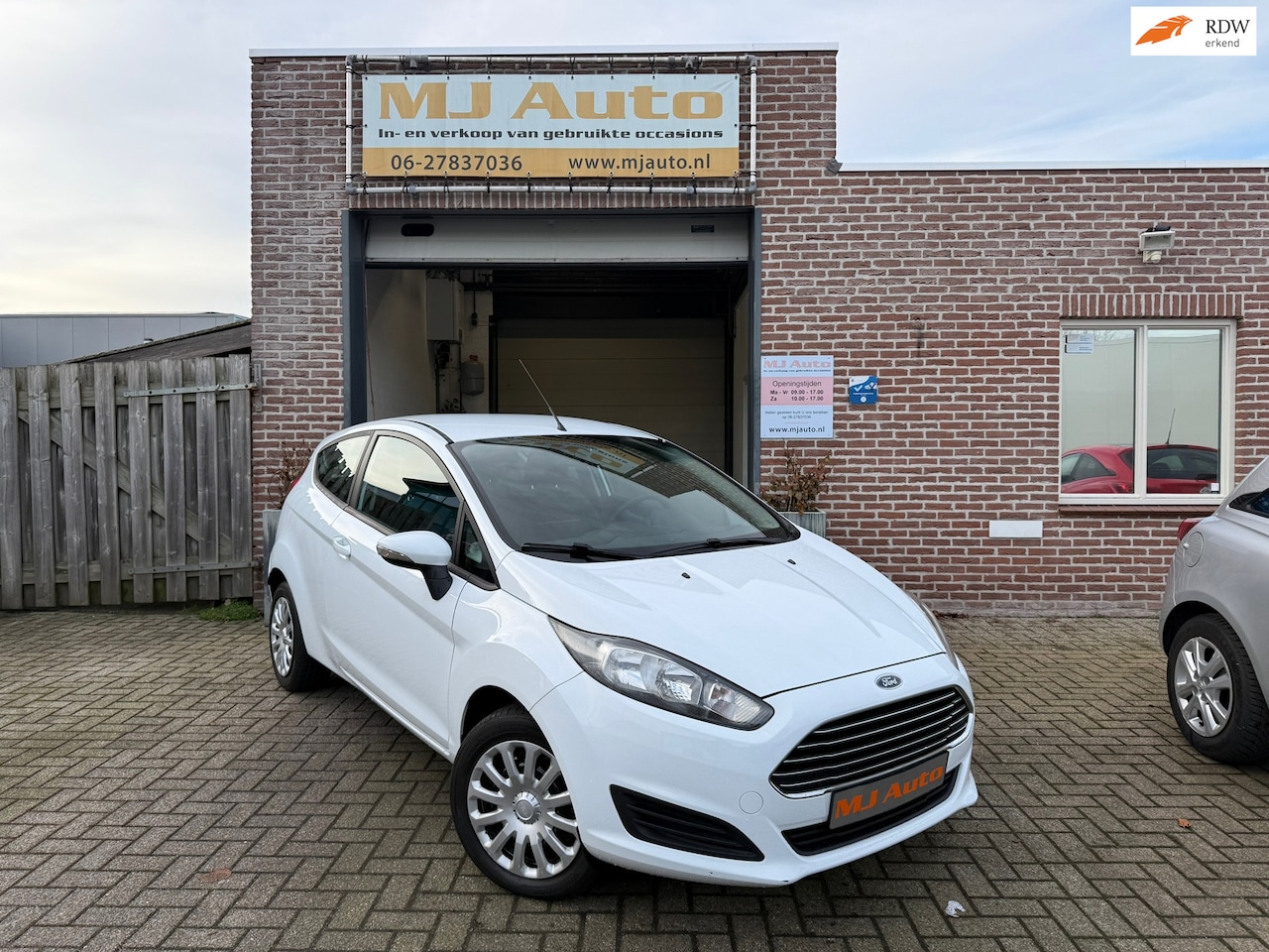 Ford Fiesta - 1.25 airco*stoelverwarming* - AutoWereld.nl