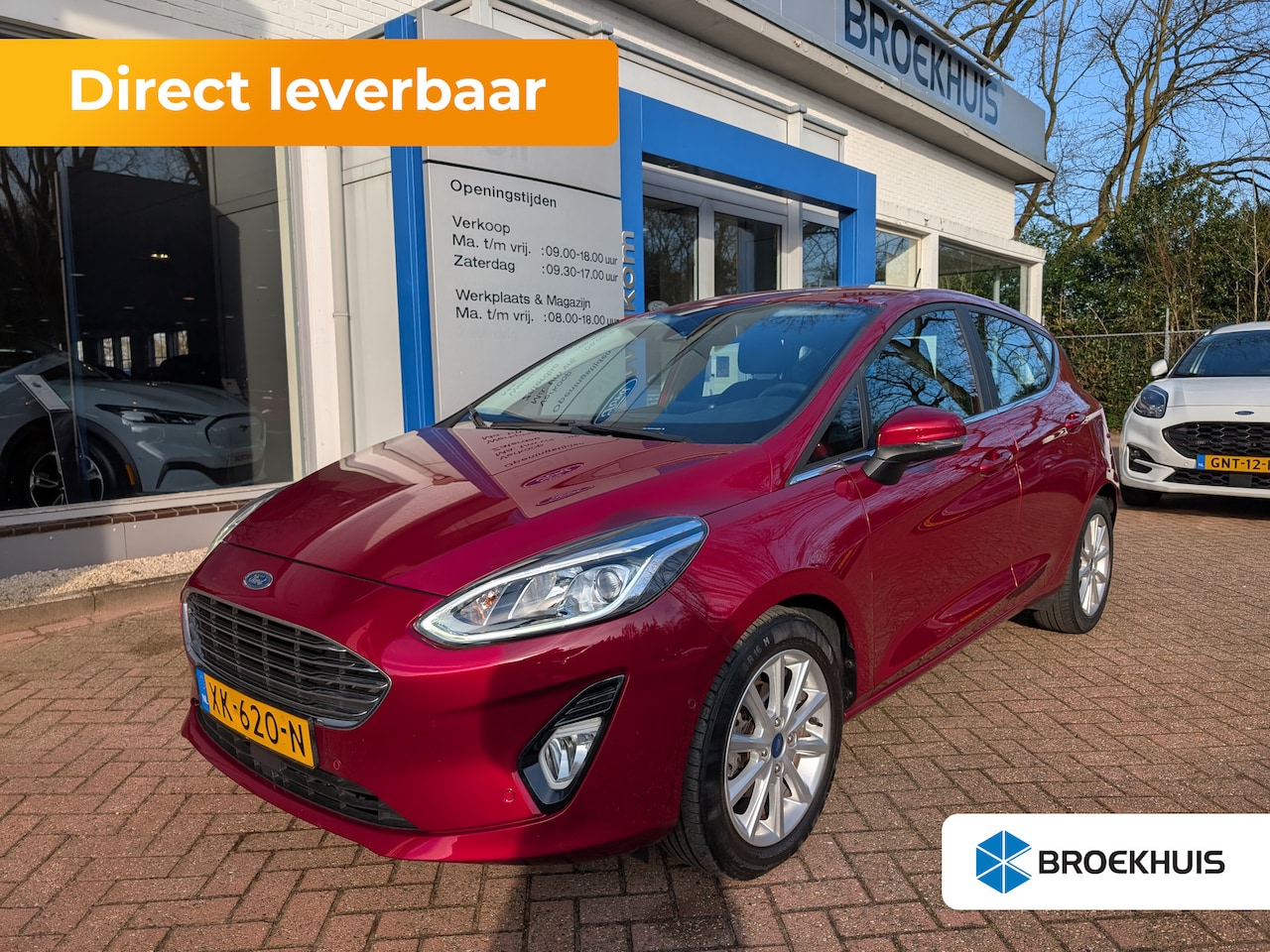 Ford Fiesta - 1.0 EcoBoost Titanium 1.0 EcoBoost Titanium | Navi | Camera | B&O | Trekhaak | Voorruitver - AutoWereld.nl