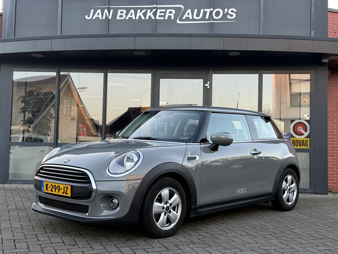 MINI One - Mini 1.5 First ✅ NL auto ✅ 1 Jaar Bovag garantie ✅ Rijklaar ✅ - AutoWereld.nl