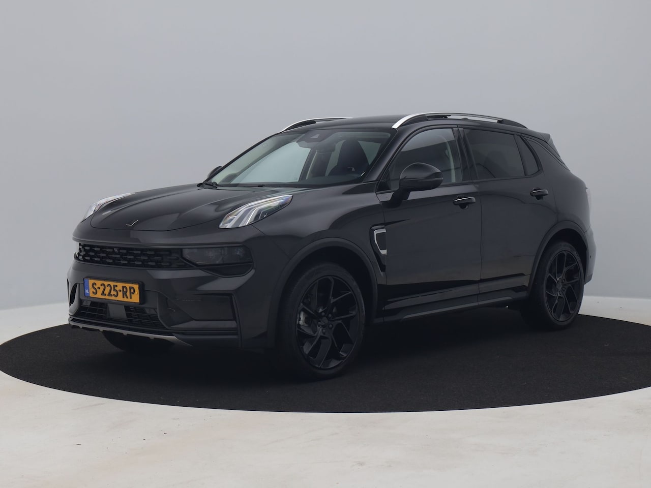 Lynk & Co 01 - 1.5 Plug-in Hybrid | 360° | BLACK | NLD AUTO - AutoWereld.nl