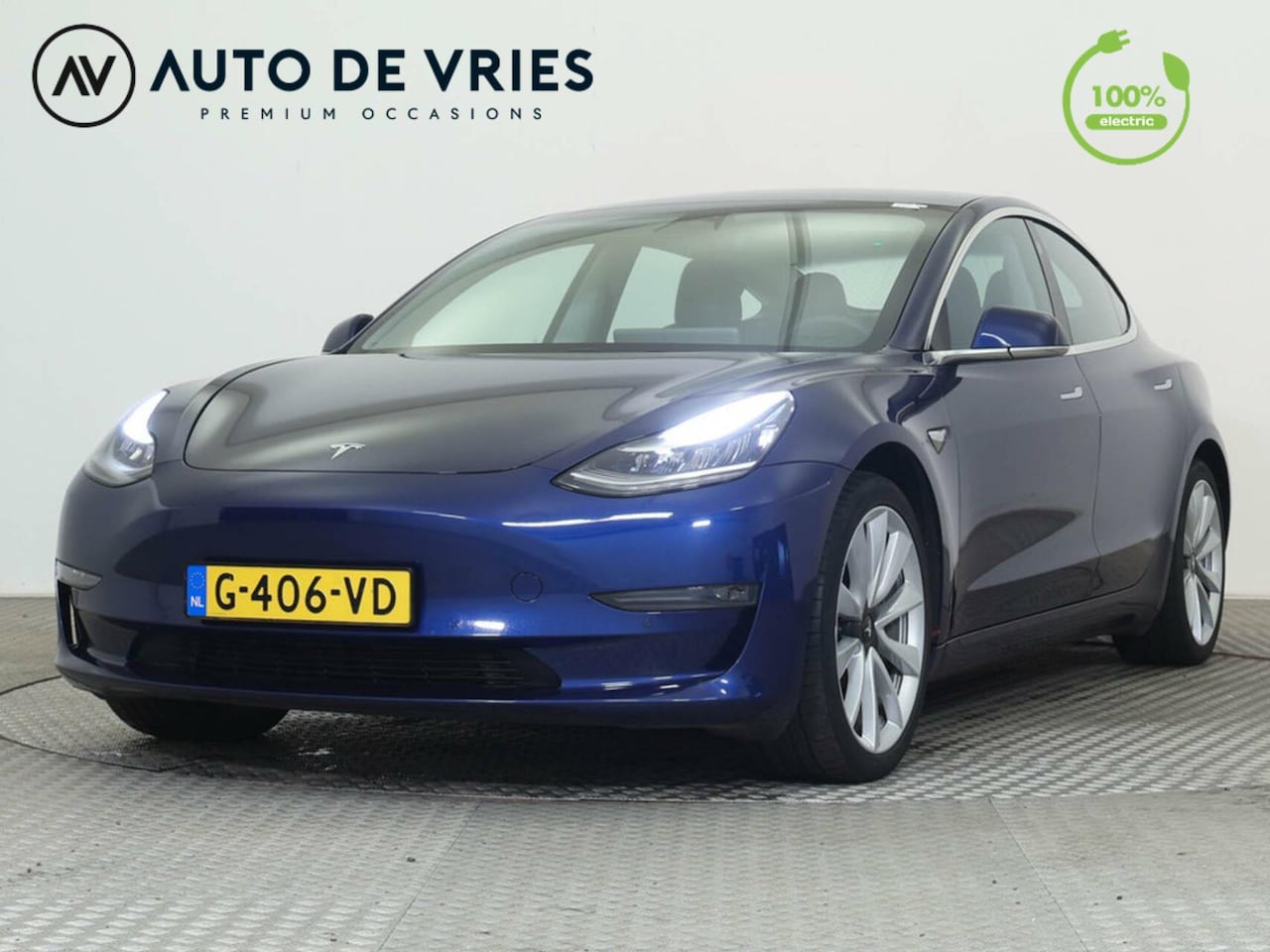 Tesla Model 3 - Long Range RWD Long Range AWD 75 kWh | Zwart leder | Autopilot | 19 inch LMV - AutoWereld.nl