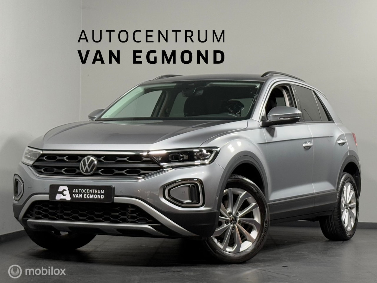 Volkswagen T-Roc - 1.5 TSI Life Business| CARPLAY| CRUISE| PDC - AutoWereld.nl