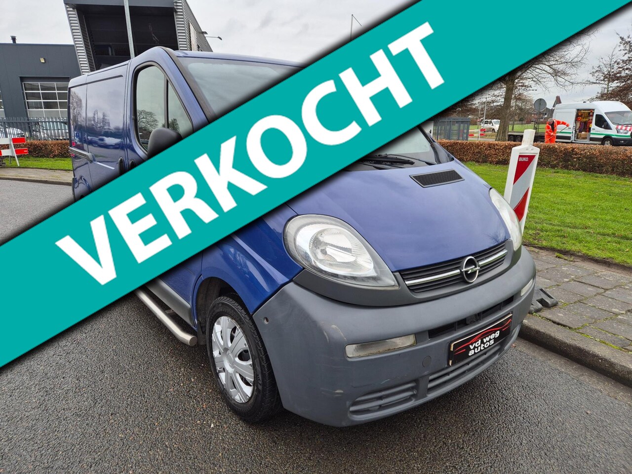 Opel Vivaro - 1.9 CDTI L1H1DC Comfort airco zeer nette bus - AutoWereld.nl