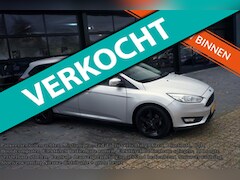 Ford Focus Wagon - 1.0 Trend Edition, PDC, Airco, Stoelverwarming, Trekhaak,