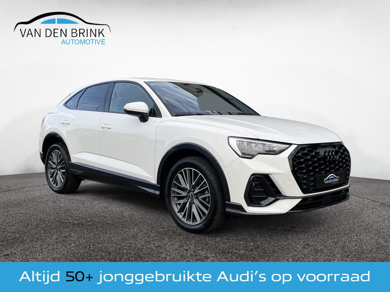 Audi Q3 Sportback - 45 TFSI e S-Line Black Edition - AutoWereld.nl