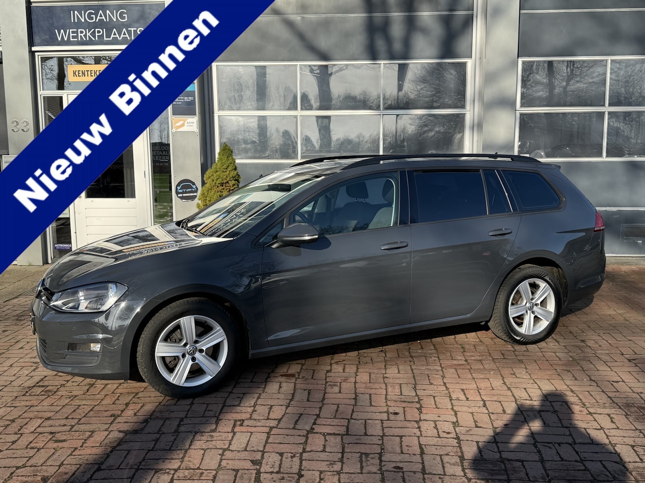 Volkswagen Golf Variant - 1.2 TSI Connected Series Automaat Bj 2016 Pdc,Navi,16Inch,Cruise,Clima Dealer onderhouden - AutoWereld.nl