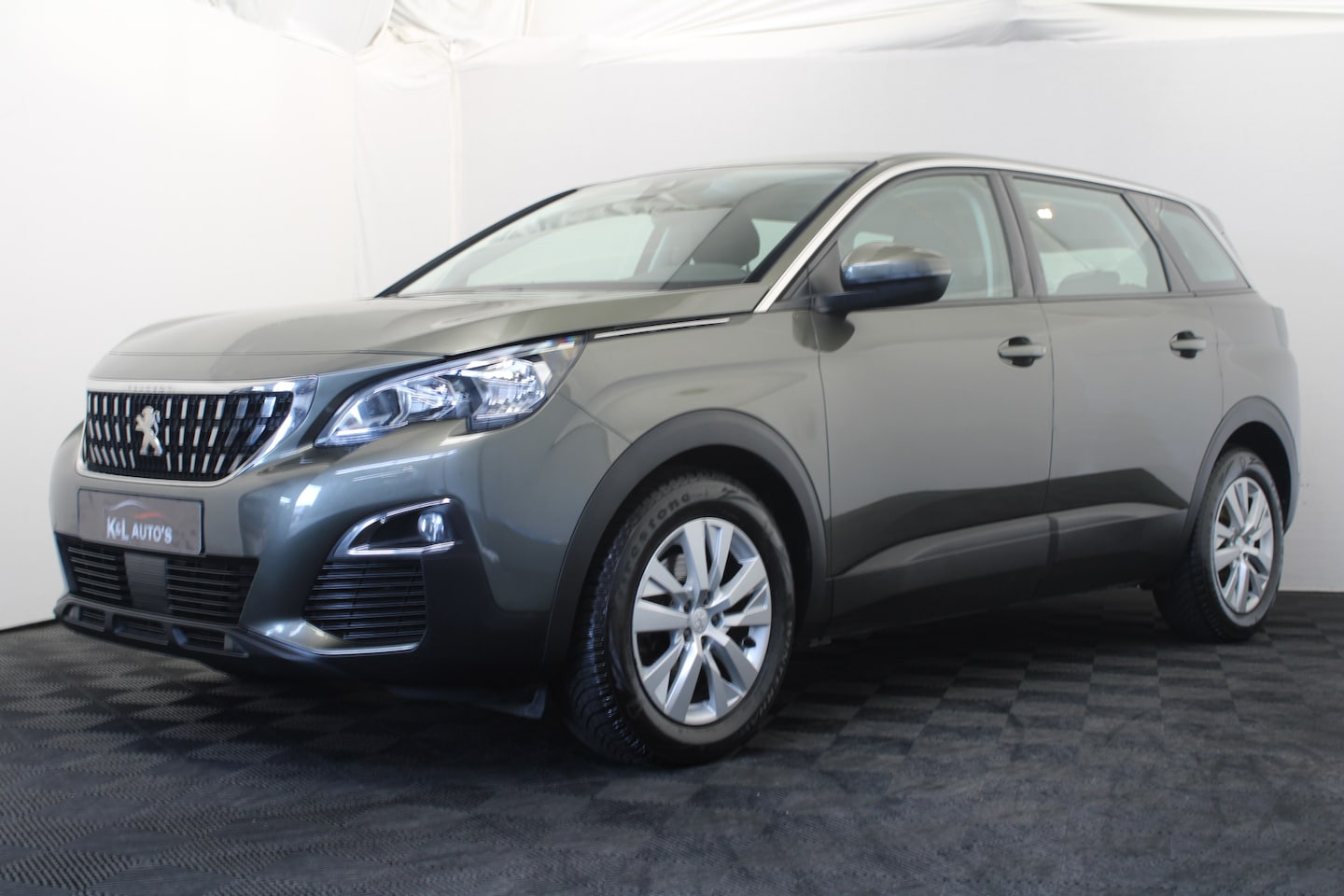 Peugeot 5008 - 1.2 PureTech Active |Navi|7-Persoons| - AutoWereld.nl