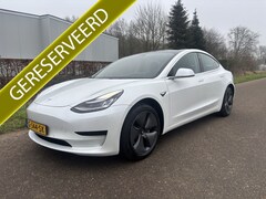 Tesla Model 3 - Standard RWD Plus 60 kWh / LEER / PANORAMADAK / AUTOPILOT / 111dkm NAP / INCL BTW