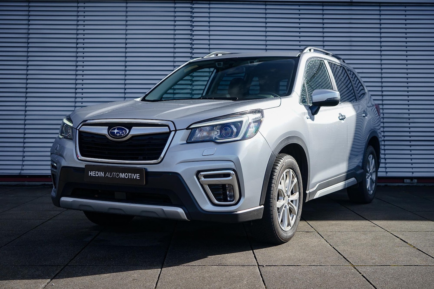 Subaru Forester - 2.0i e-BOXER Premium 4x4 | ACTIE tot 31-01-2025 | NAV | Leer | Winter & Zomer Set - AutoWereld.nl