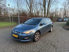 Opel Astra Sports Tourer - 1.7 CDTi Business +