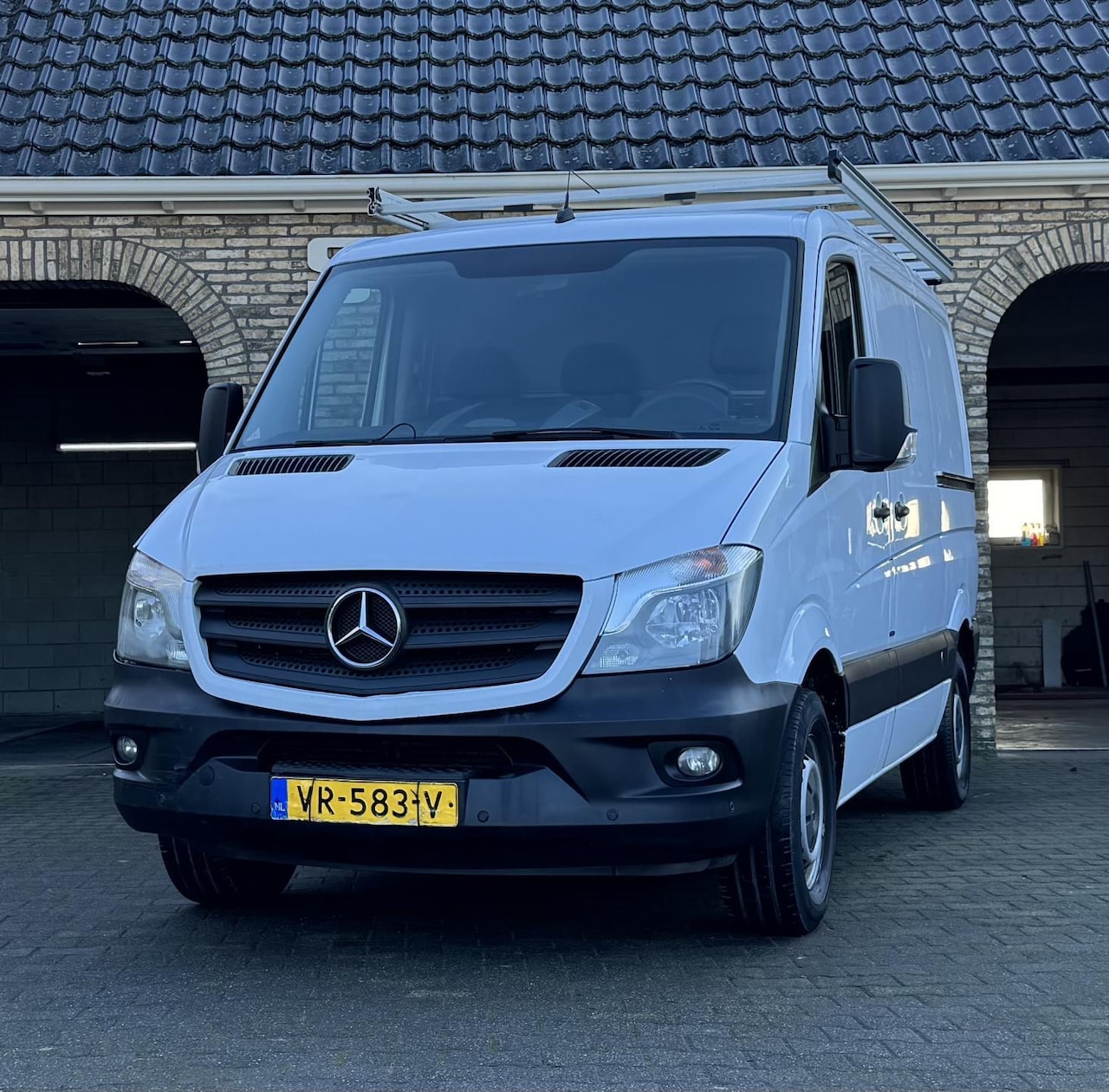 Mercedes-Benz Sprinter - 213 2.2 CDI Automaat zeer weinig kilometers - AutoWereld.nl