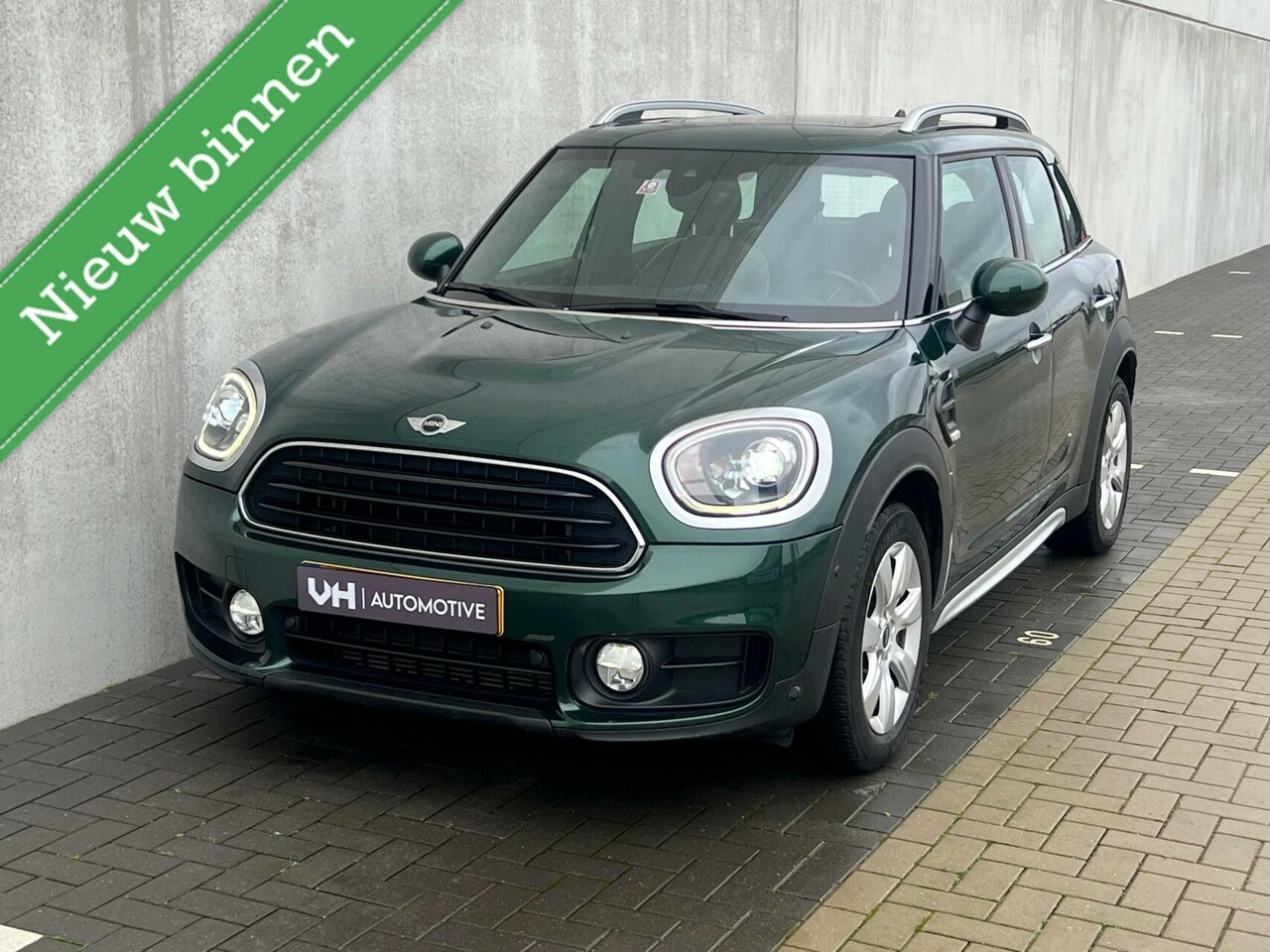 MINI Countryman - One 1.5 LCI - pano - leder - navi - onderhou - AutoWereld.nl