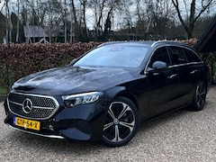 Mercedes-Benz E-klasse Estate - 300 e AMG Line Plug in Hybride Wltp 120 km.