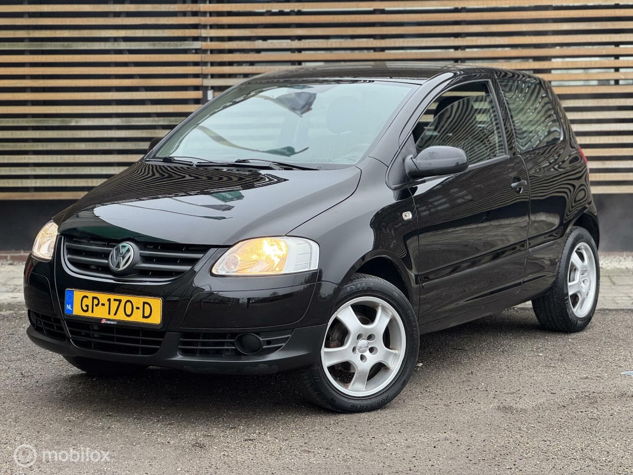 Volkswagen Fox - 1.2 Trendline | Prijs incl aflever beurt | - AutoWereld.nl