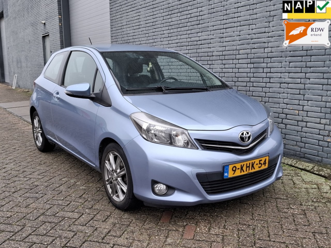 Toyota Yaris - 1.3 VVT-i Dynamic Navi/Airco Nw APK - AutoWereld.nl