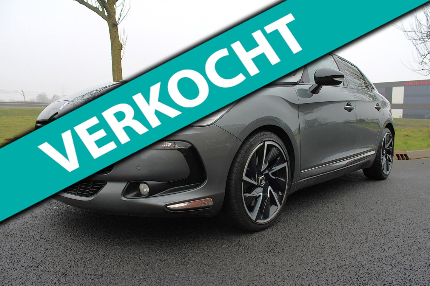 Citroën DS5 - 2.0 HDi Sport Chic Climate Control,Automaat,Navigatie APK 12-11-2025 - AutoWereld.nl