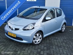 Toyota Aygo - 1.0-12V + 152DKM Nieuwe apk Automaat