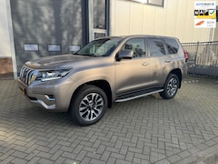 Toyota Land Cruiser - 2.8 D-4D 204PK, BPM VRIJ Professional Van, RIJKLAAR, Camera, Leder, Stoelventilatie, LED,