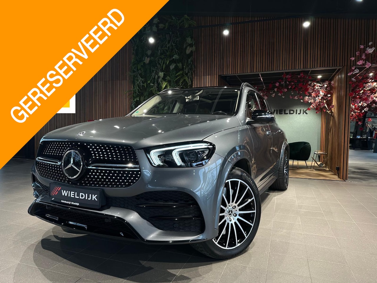 Mercedes-Benz GLE-Klasse - 450 4MATIC AMG Line Pano - AutoWereld.nl