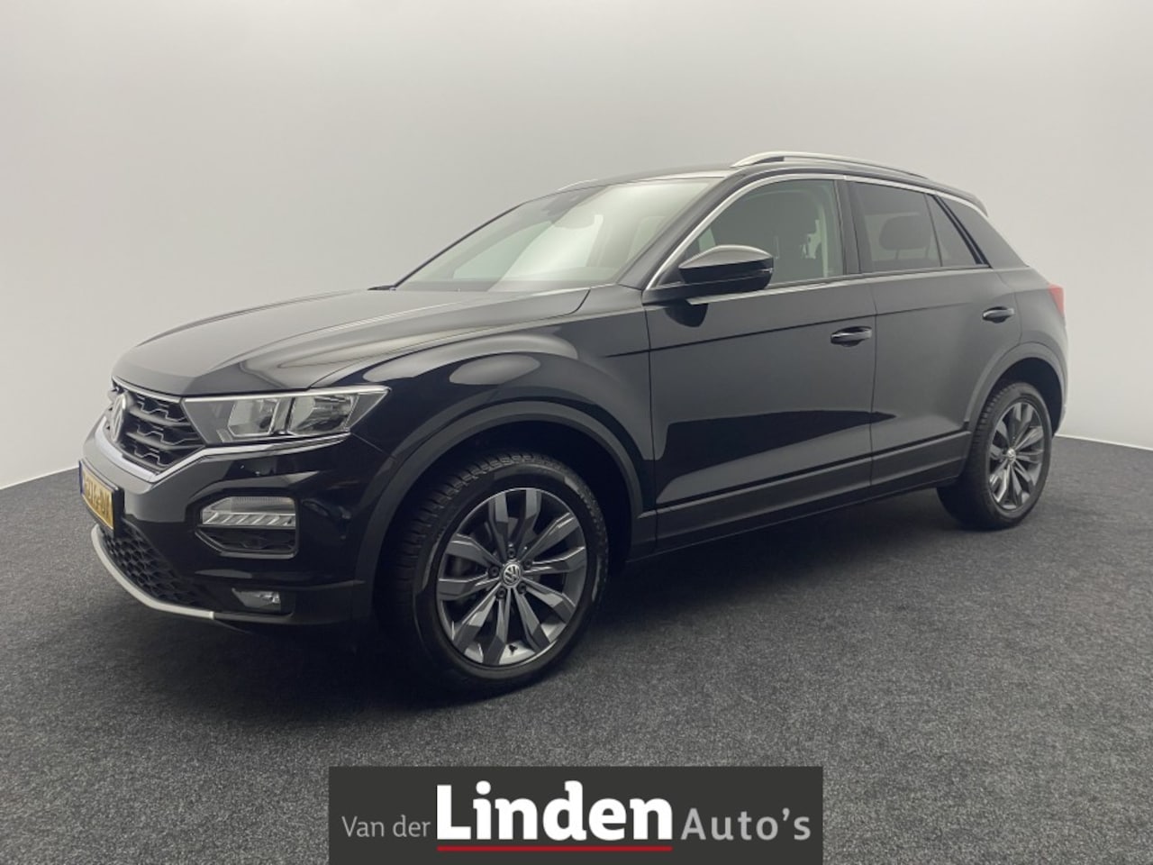 Volkswagen T-Roc - 1.6 TDI Style Business 1.6 TDI Style Business - AutoWereld.nl