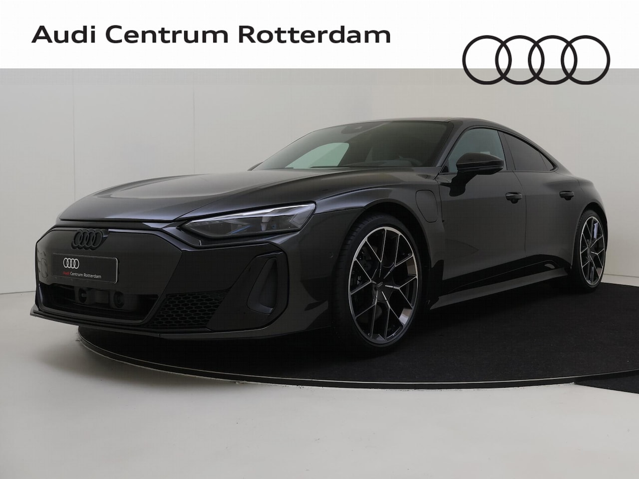 Audi e-tron GT - Quattro S e-tron GT 97kWh 592 2AT | Achterklep, automatisch bedienbaar | Audi sound system - AutoWereld.nl