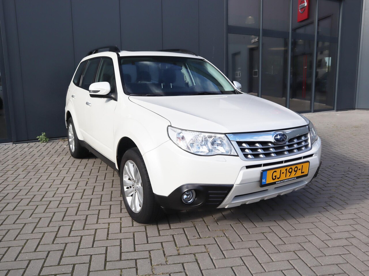 Subaru Forester - 2.0 XS Premium Plus 4WD | Automaat | LEDER | Cruise | Climate | Camera | Navi | Bluetooth - AutoWereld.nl