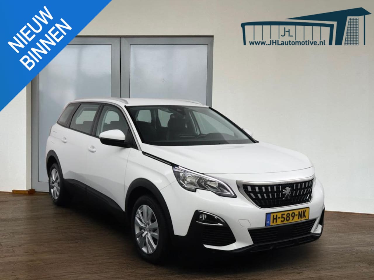 Peugeot 5008 - 1.2 PureTech Executive*NAVI*CAM*CRUISE*CARPLAY*7P - AutoWereld.nl