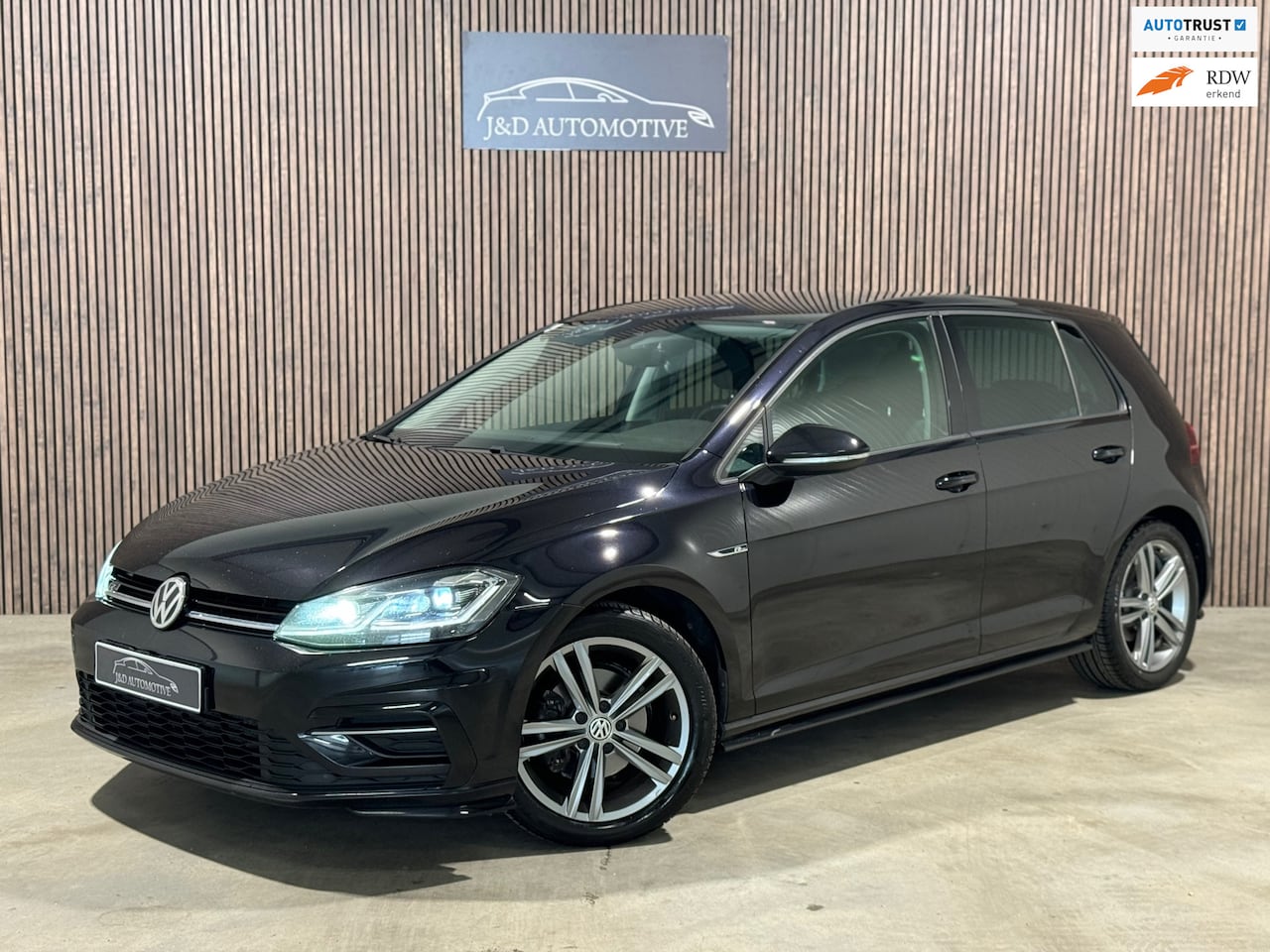 Volkswagen Golf - 1.4 TSI R-Line 2017 DSG LED VIRTUAL CAMERA - AutoWereld.nl