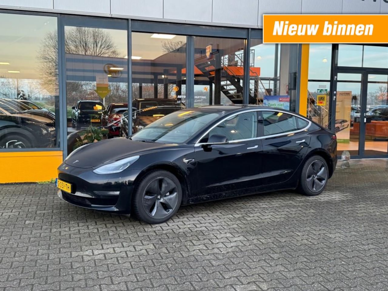 Tesla Model 3 - Long Range RWD Long Range AWD 75kWh - Pan dak - camera - autopilot - leer - AutoWereld.nl