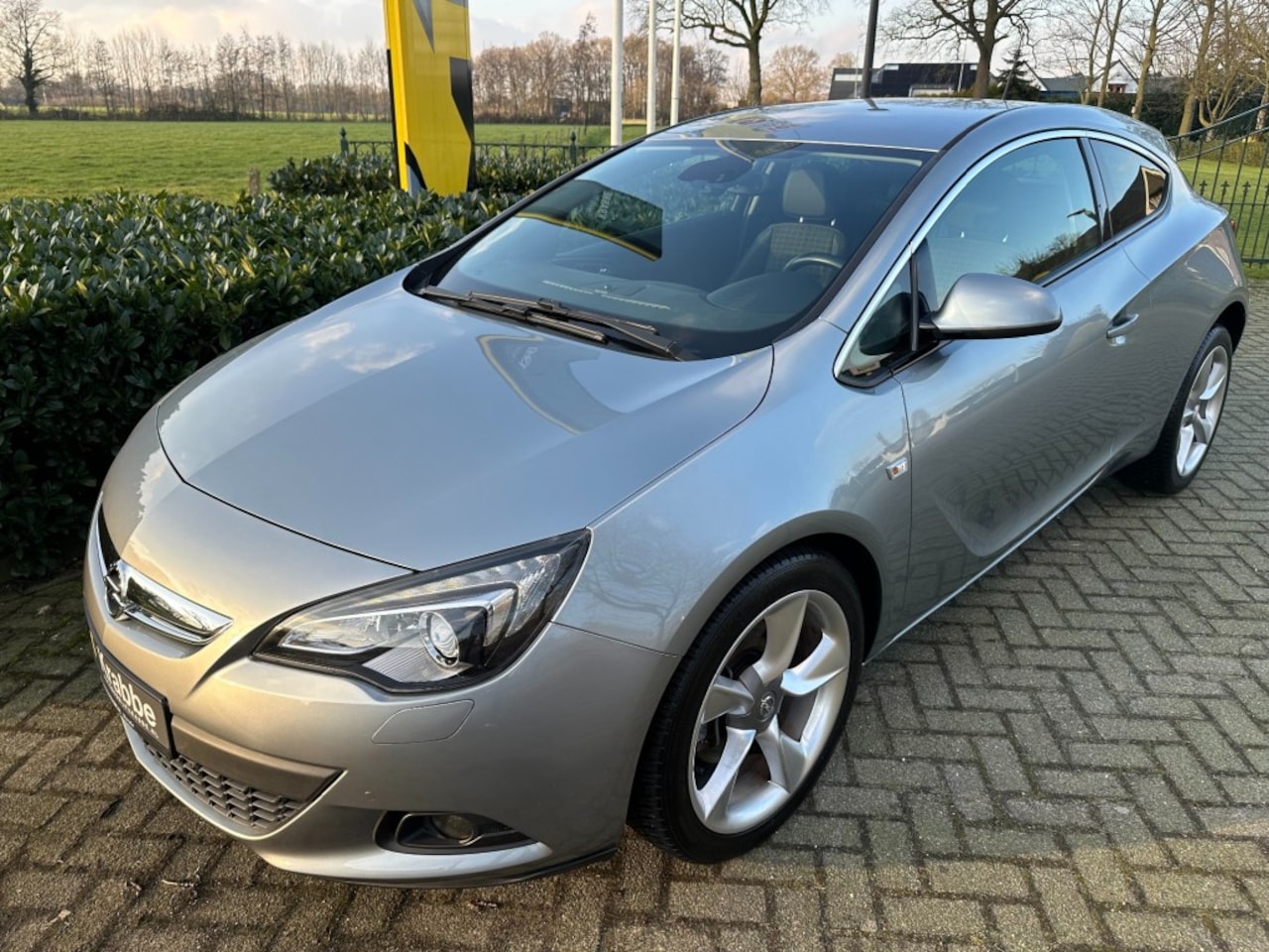 Opel Astra GTC - GTC 1.4 Turbo Sport Xenon / ECC / PDC - AutoWereld.nl