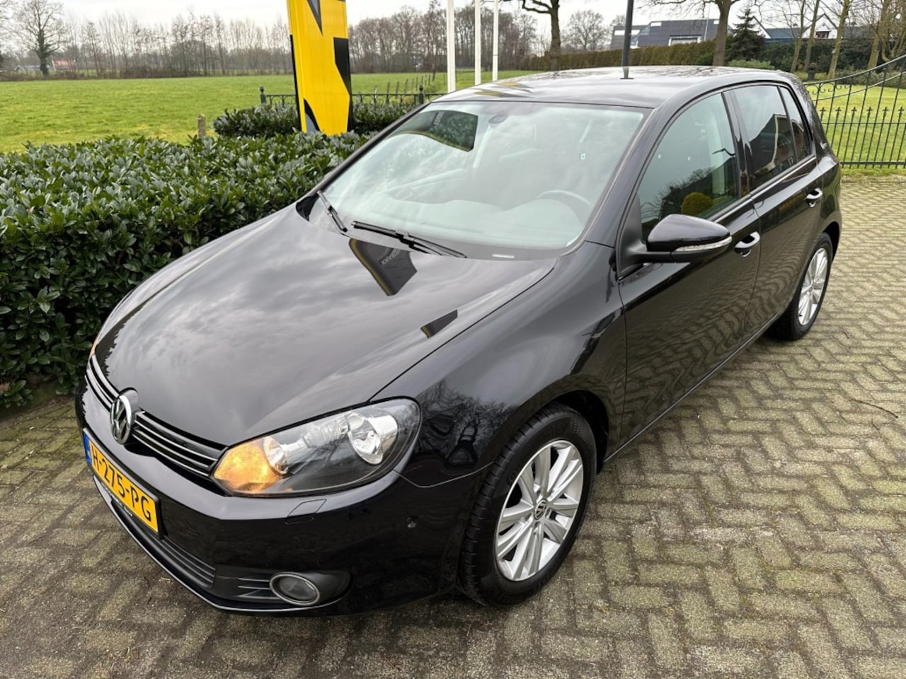 Volkswagen Golf - 1.4 Team 5Drs ECC / PDC / Cruise - AutoWereld.nl