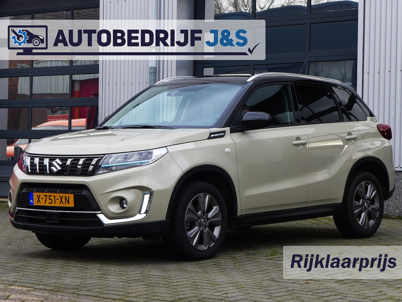 Suzuki Vitara - 1.4 Boosterjet Select Smart Hybrid Rijklaarprijs! | 12 Maanden Garantie | Onderhoudsbeurt - AutoWereld.nl