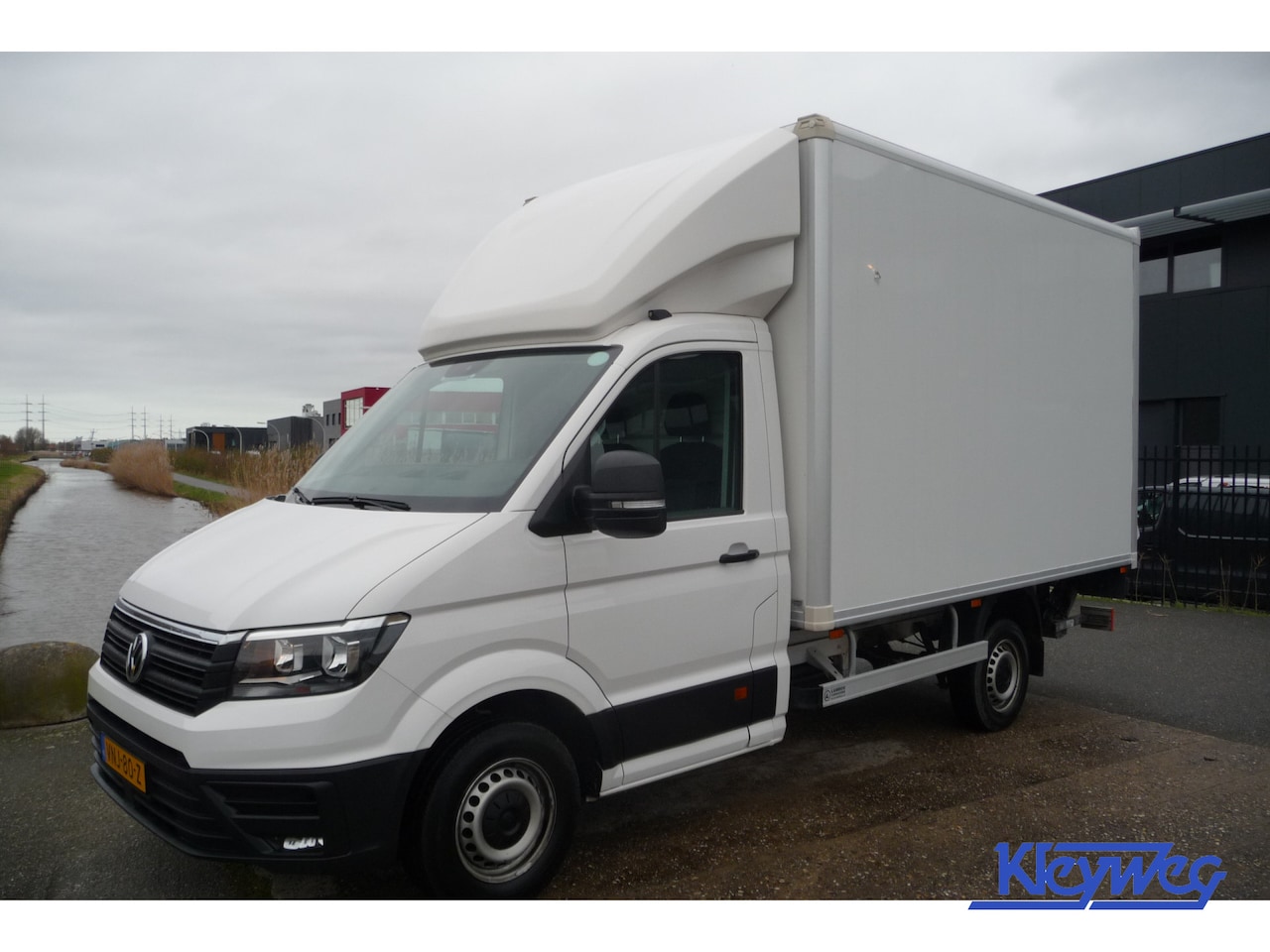 Volkswagen Crafter - 35 2.0 TDI L3 Trend.bak+klep bouwj12-2021 apk 12-25 - AutoWereld.nl