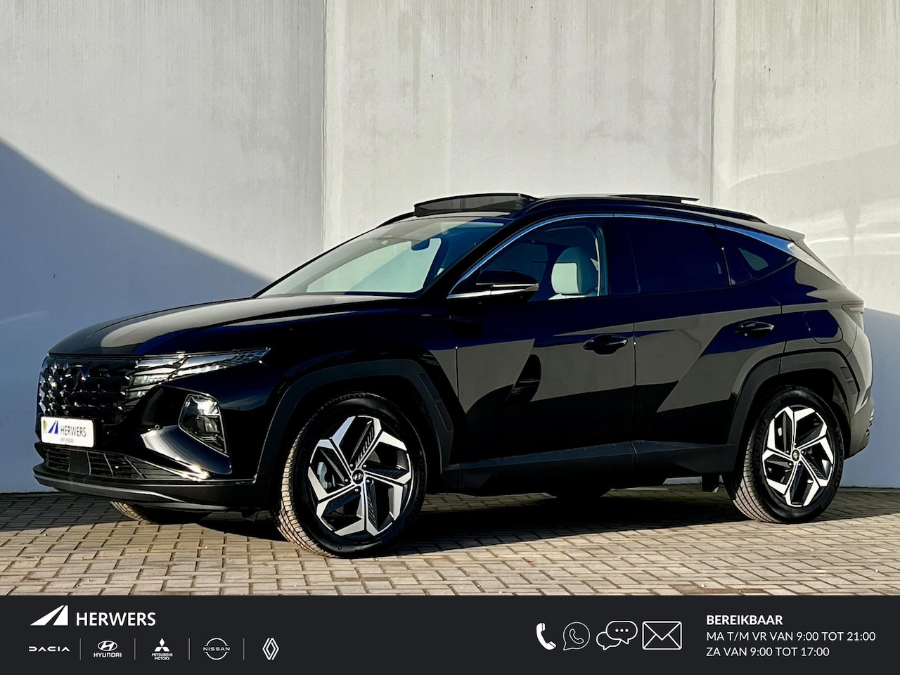 Hyundai Tucson - 1.6 T-GDI HEV 230 Premium Sky Automaat / Zeer weinig km / Trekgewicht 1.650 kg / Schuif- k - AutoWereld.nl