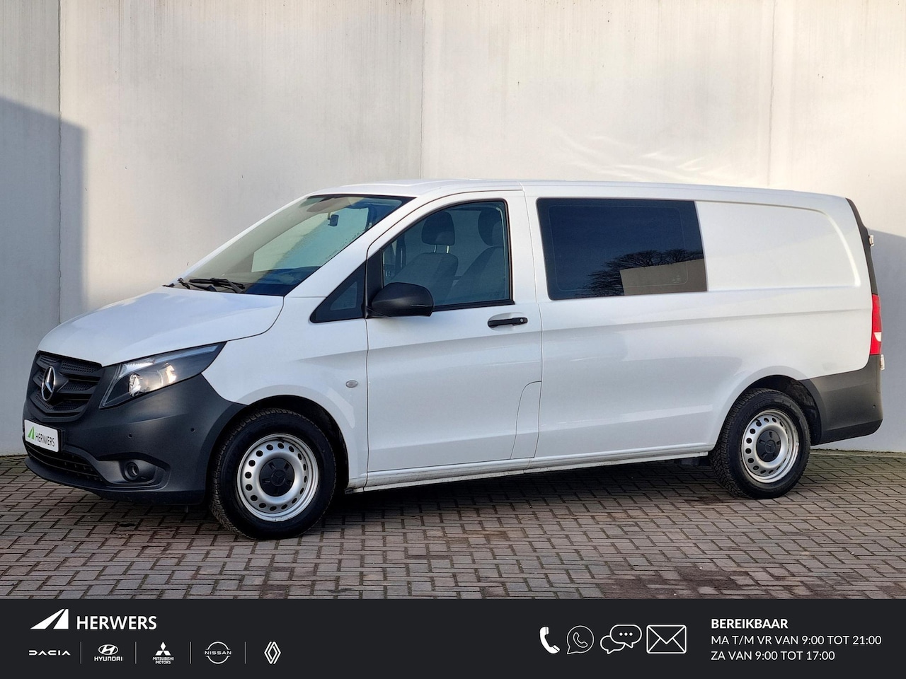 Mercedes-Benz Vito - 114 CDI Lang DC Comfort Dubbel Cabine / Trekhaak / 1700KG Trekgewicht / Navigatie / Airco - AutoWereld.nl