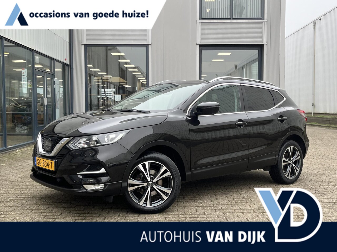 Nissan Qashqai - 1.2 N-Connecta | 2e eign./Voll Historie/Navi/Pano-Dak/Camera/18"/Privacy Glass - AutoWereld.nl