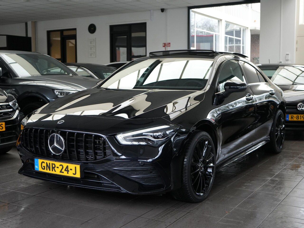 Mercedes-Benz CLA-Klasse - 250 e AMG Line | 45S | PANO | SFEER | CAMERA - AutoWereld.nl