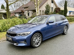 BMW 3-serie Touring - 330e 292PK Pano•Leder•HarmanKardon